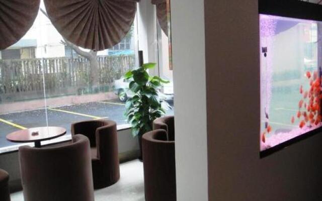 GreenTree Inn Nanjing XianLin Road JinMaRoad Subway Station Shell Hotel