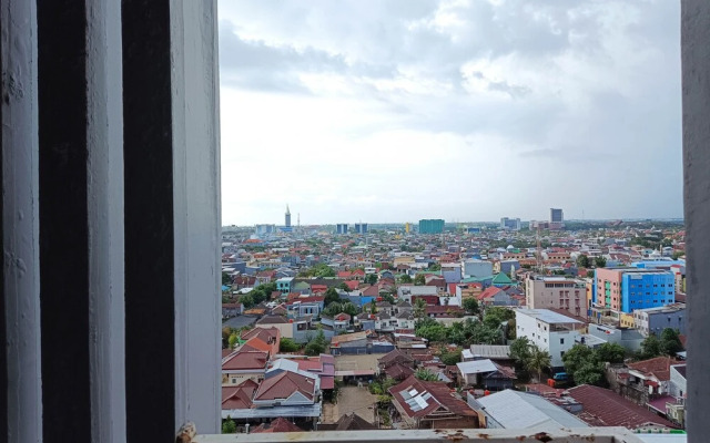 Relax Studio At Vida View Makassar Apartment