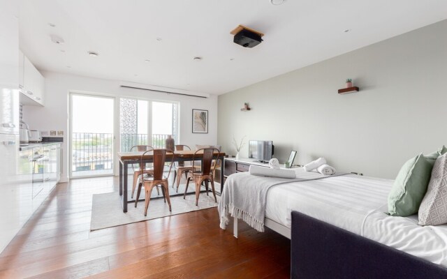 The Hackney Studio Penthouse