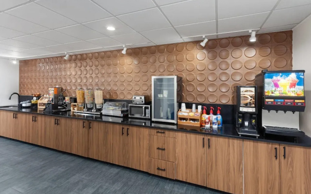 Howard Johnson-Sheboygan