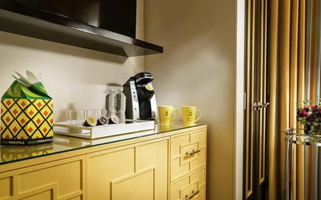 Staypineapple, An Elegant Hotel, Union Square