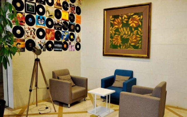 Jiashan Hollywood Hotel