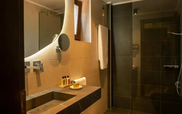 Manifest Boutique Hotel