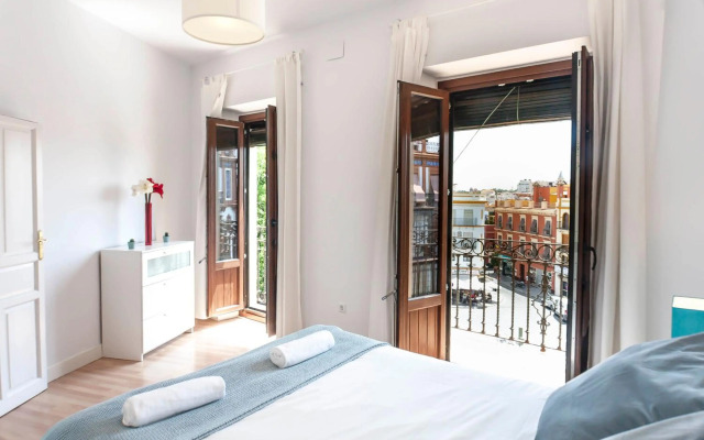 Triana Sky view by Valcambre