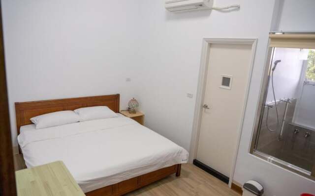 Golden Station Hot Spring