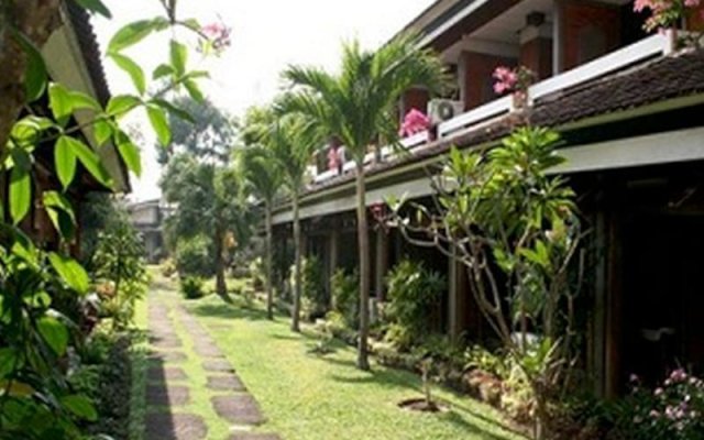 Janur Garden Hotel