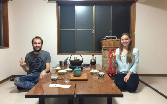 Wholeearth Ryokan Hiroshima