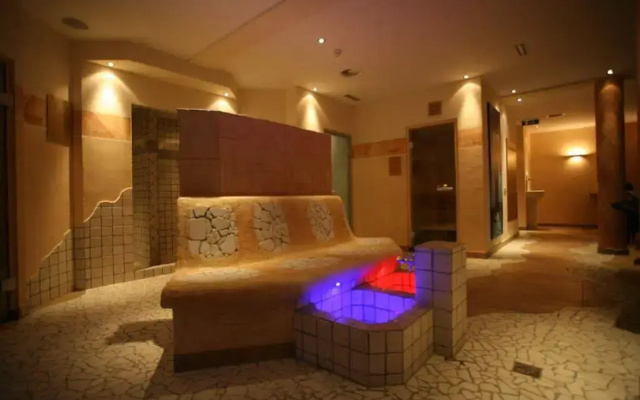 Noldis Hotel