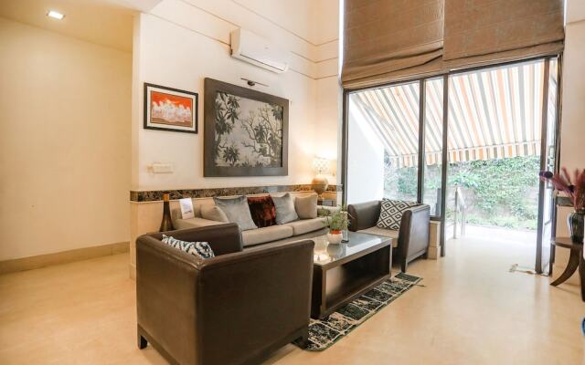 FabHotel Rivlet Residency