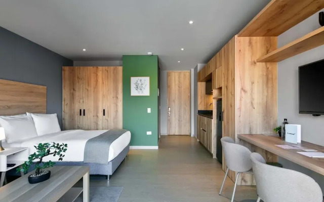 w Radiant Loft w Balcony in El Nogal