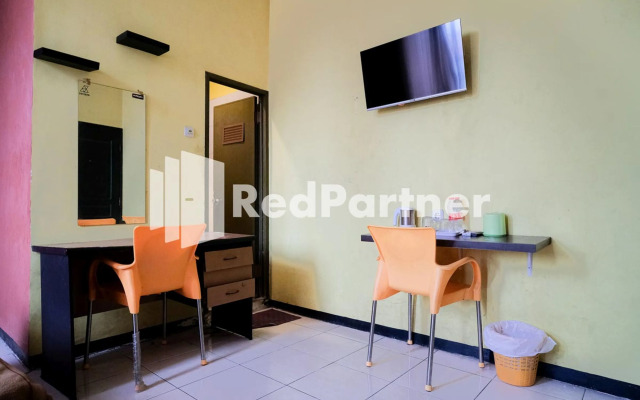 Sparkling Hotel RedPartner