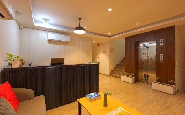 Hotel Grand Tashree