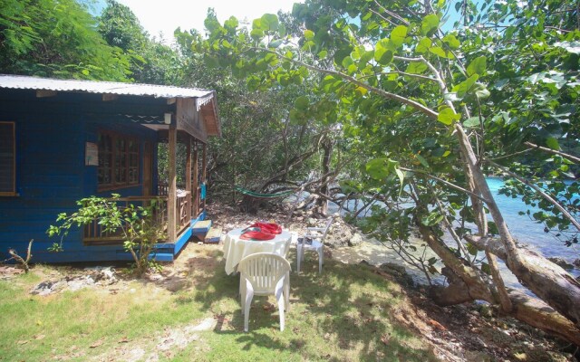 Half Moon Beach Cottages