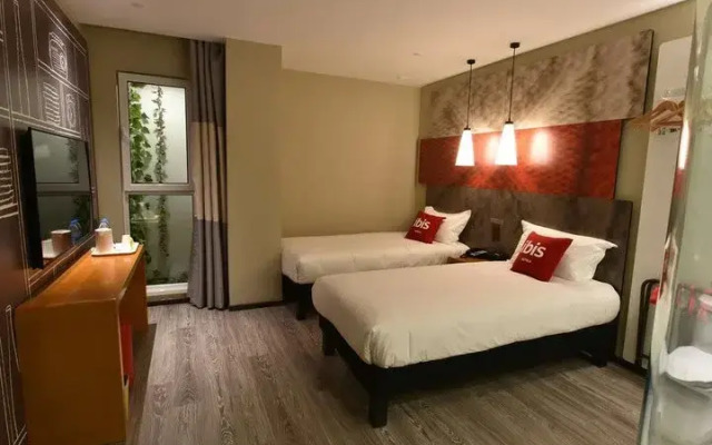 Ibis Lanzhou West Railway Station Hotel