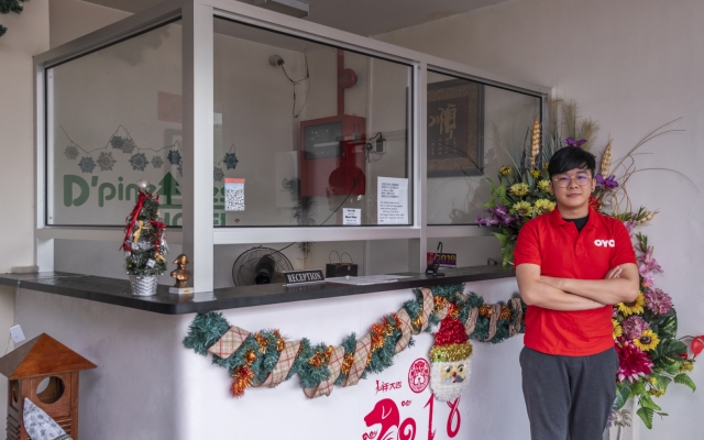OYO 614 D'PINETREES Hotel