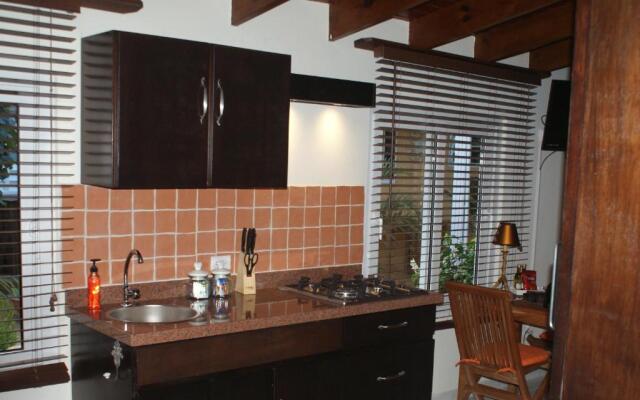 Brisas Studio Apartments - Adults Only