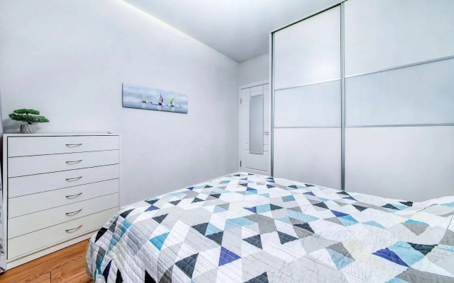 Bulbash Apartments (Бульбаш Апартаменты) на проспекте Дзержинского 15