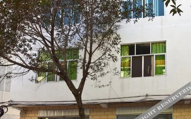 Mengzhen Hostel