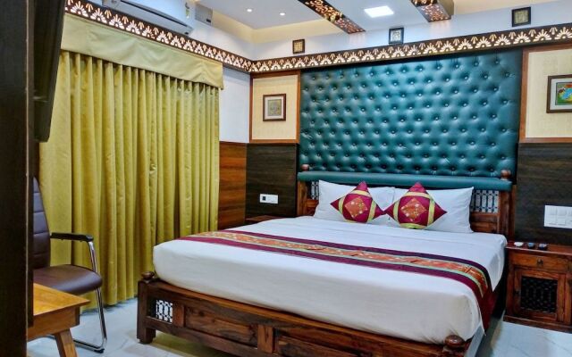 OYO 10395 Hotel Dvarka INN