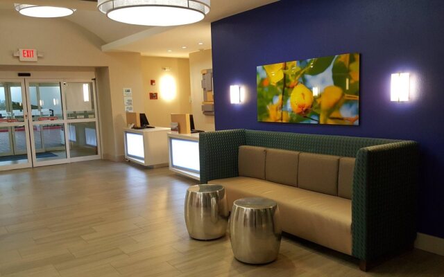 Holiday Inn Express Hotel & Suites Pearland by IHG