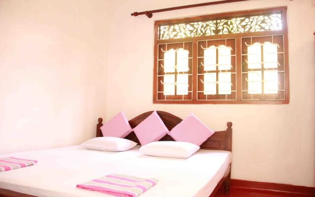 Hikka Yellow Villa - Hikkaduwa