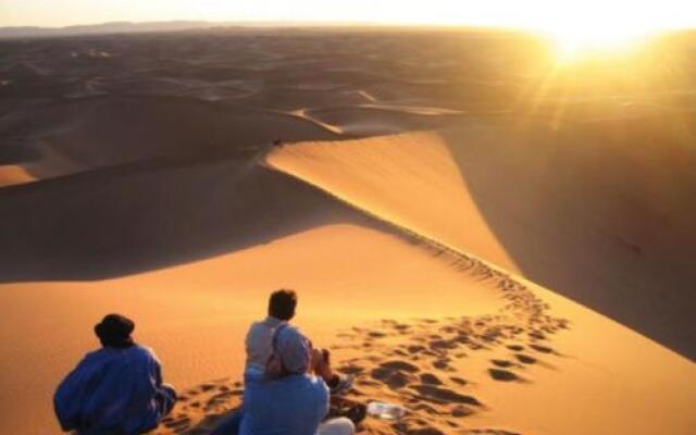 Barak Desert Camp