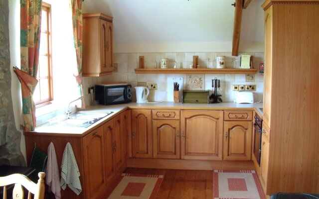 Beautiful Apartment With Jacuzzi Surrounded By The Nature Of Llandovery