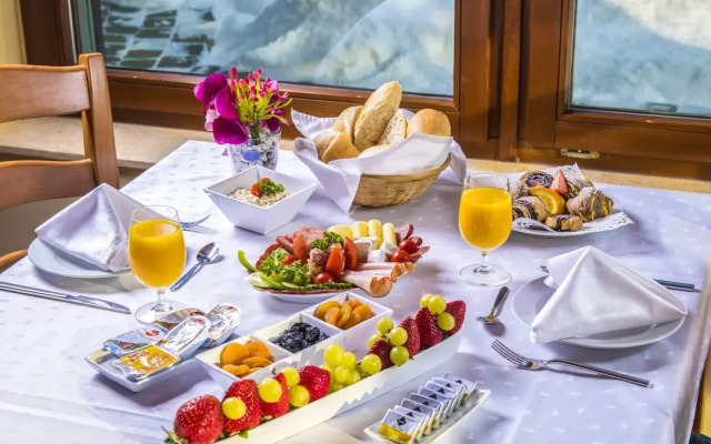 Forest Hills Hotel & Golf