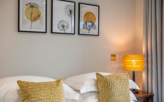 The Quadrant - The Botanical Suite