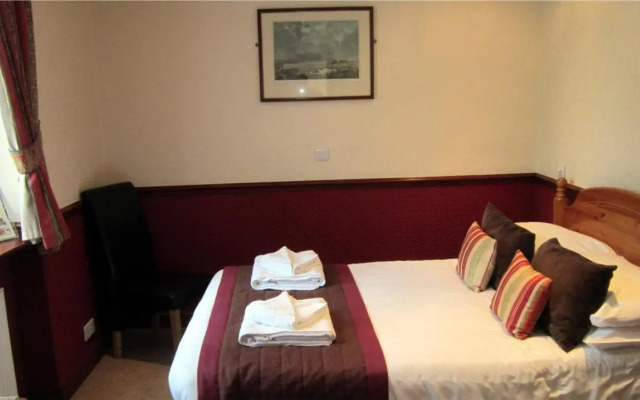 The Old White Lion Hotel