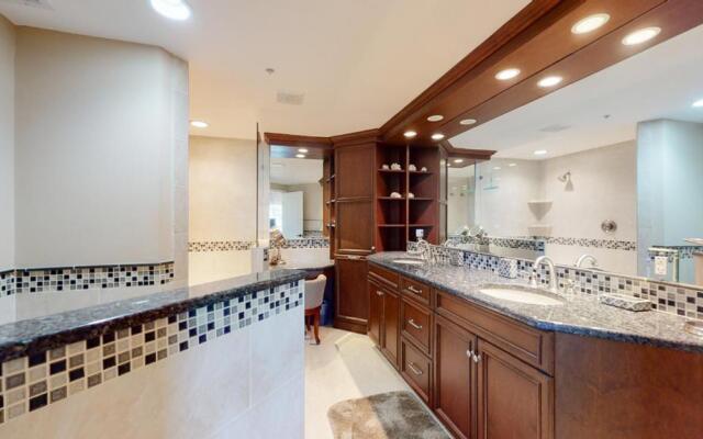 3208 Windsor Court South