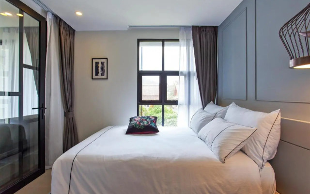 Palmyrah Surin Apartments by Beringela