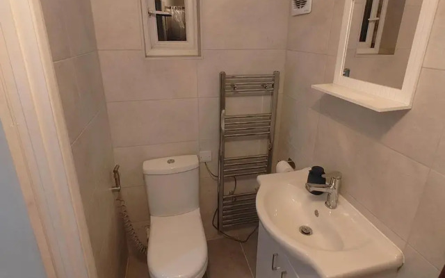 Serene City Escape in Southall