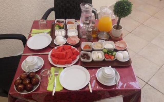 Rosana guest house