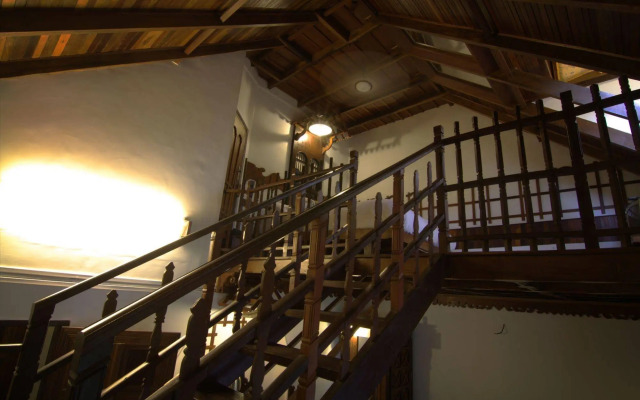 Hotel Ambadi