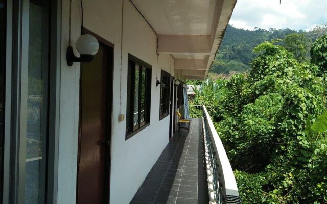 Yuppadee Room for Rent Khaolak Center