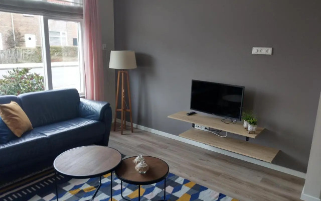 Volledig Gerenoveerd - Huis aan het strand -Nieuwstraat 4