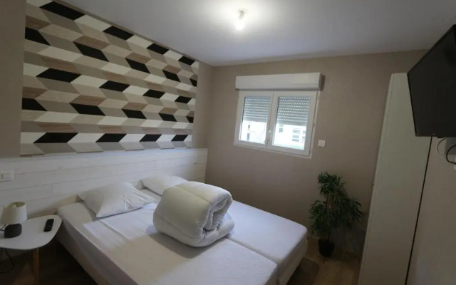 Appart hôtel " Les apparts CHOLET Carteron "