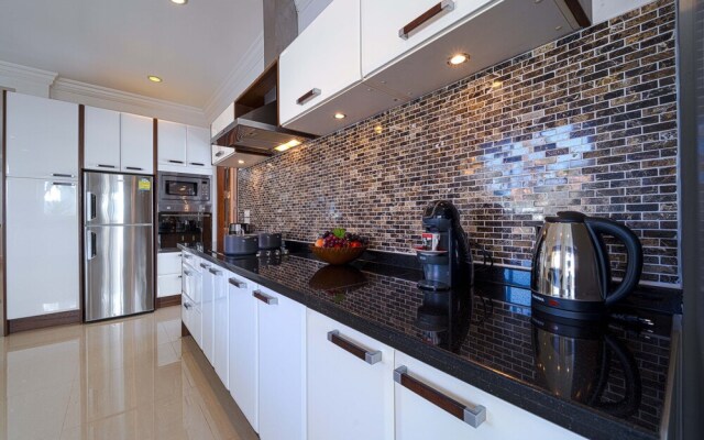Luxurious 5-Bed Private Pool Villa - PV5