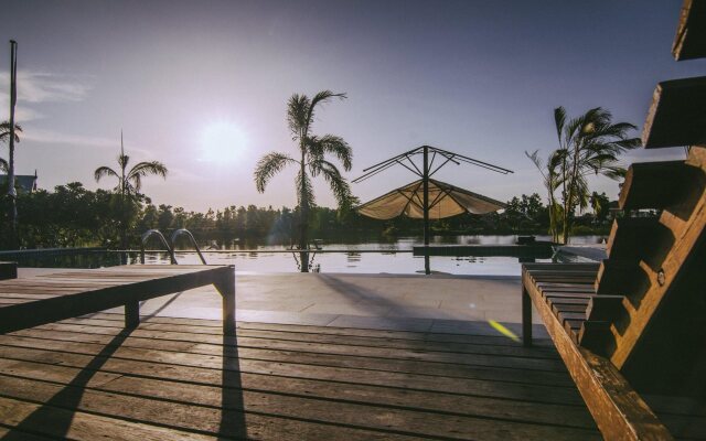 Tanita Lagoon Resort