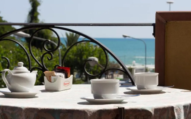 Residence Costazzurra