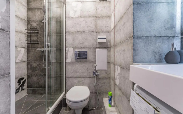 Этажидейли на улице Тверитина