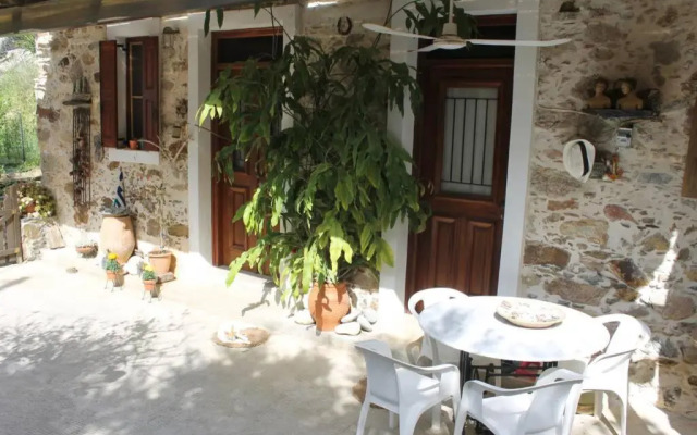 Olga's traditional stone house, Palaiochora