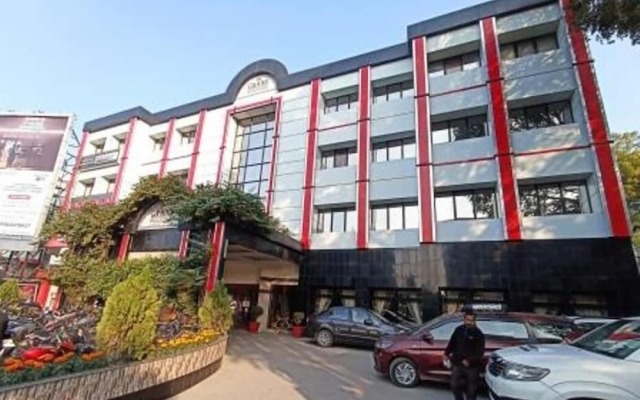 hotelImage