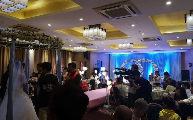 The Posh Hotel Fuzhou