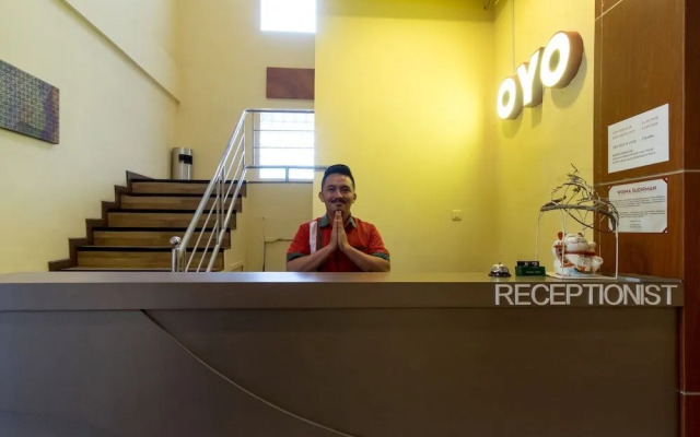 Wisma Sudirman By OYO Rooms