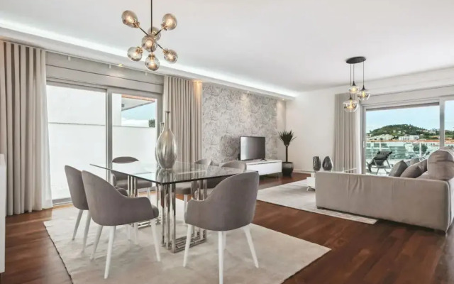 Suburban Views by Madeira Sun Travel