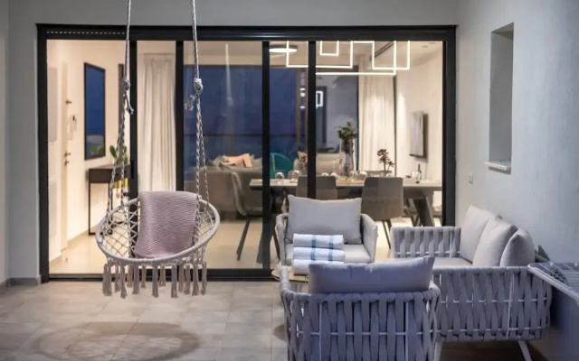 Dov Garden apartment with private pool