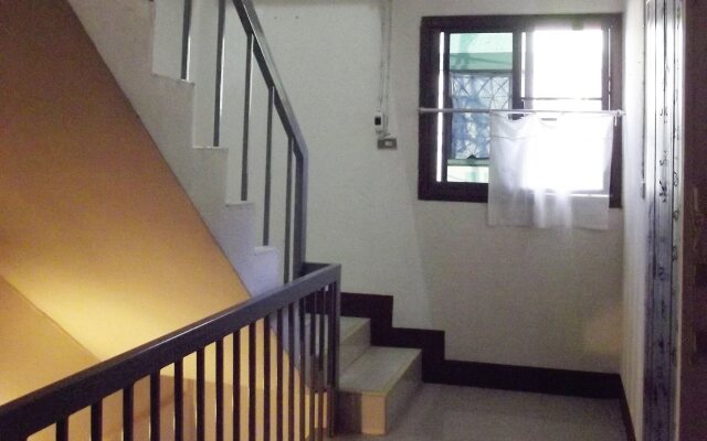 Teachers Guesthouse by S-Cubed