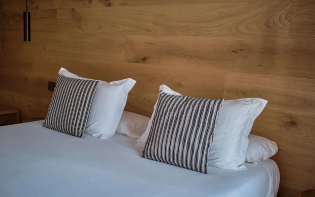 Las Gaviotas Suites Hotel